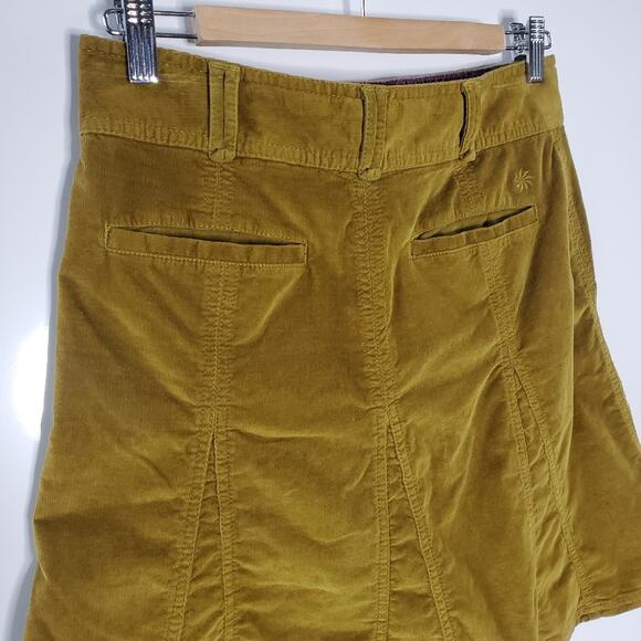 Athleta Green whenever corduroy short skirt Size 2 Excellent condition - Picture 5 of 9